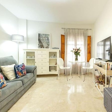 Pajaritos Center Suite By Valcambre Sevilla Buitenkant foto
